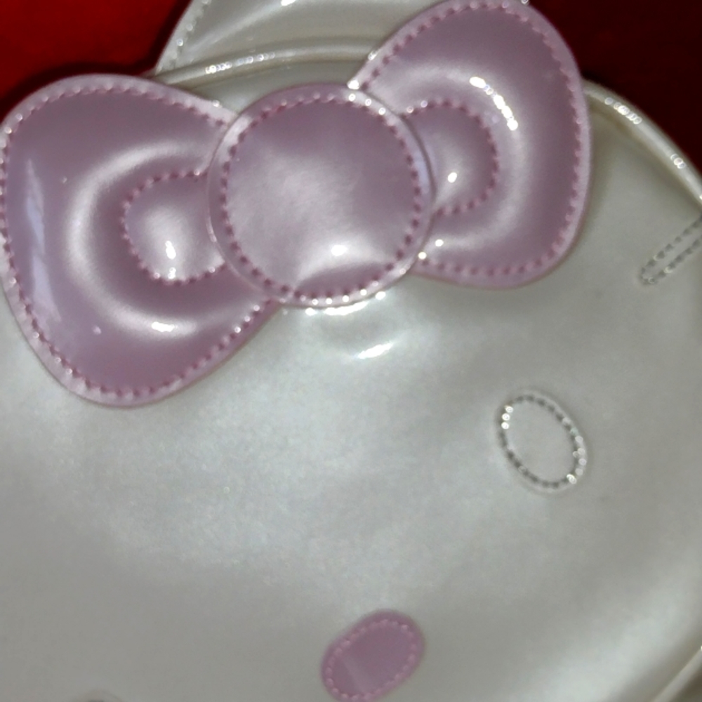Hello Kitty by Sanrio 💕 Large Clutch Vanity NWT - Picture 8 of 13